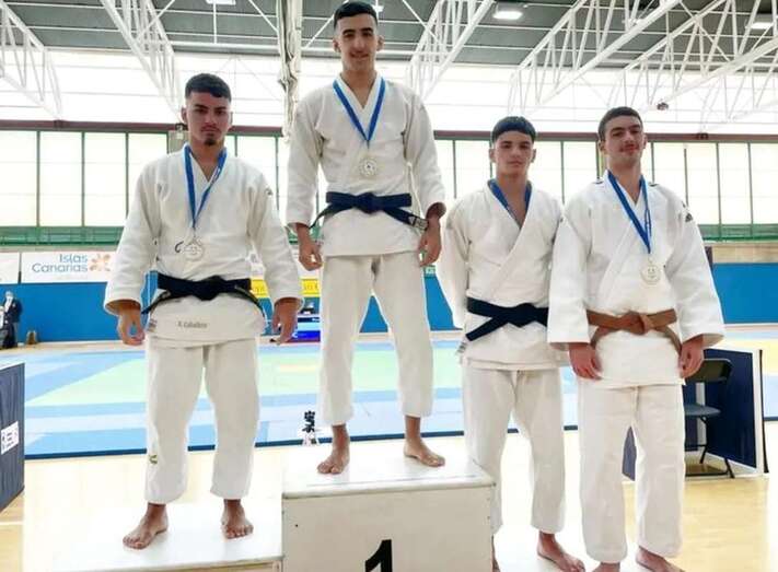 Podio de una de las categorías/TA.